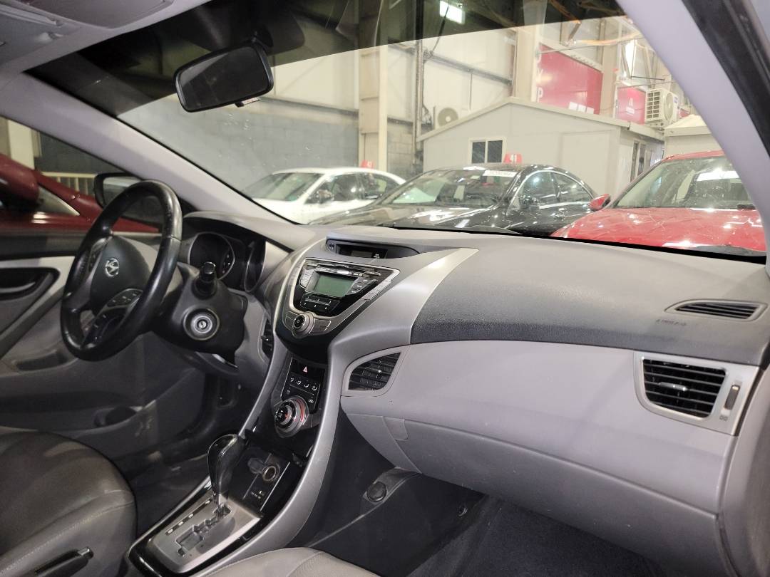 2013 HYUNDAI ELANTRA — 174127 Miles — Lot 82579573 - Marhaba Auctions Used Cars - Image 5