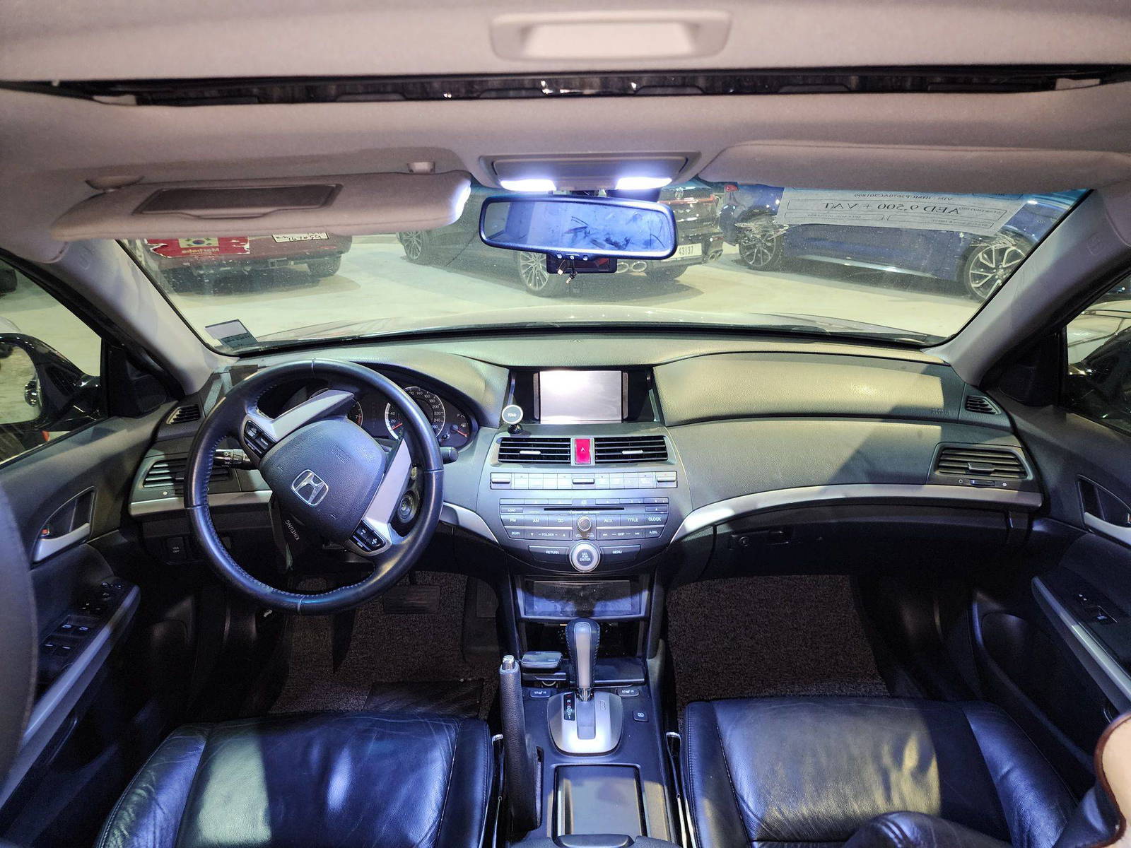 2010 HONDA ACCORD — 167054 KM — Lot 124578 — Main - Marhaba Auctions Used Cars - Image 8