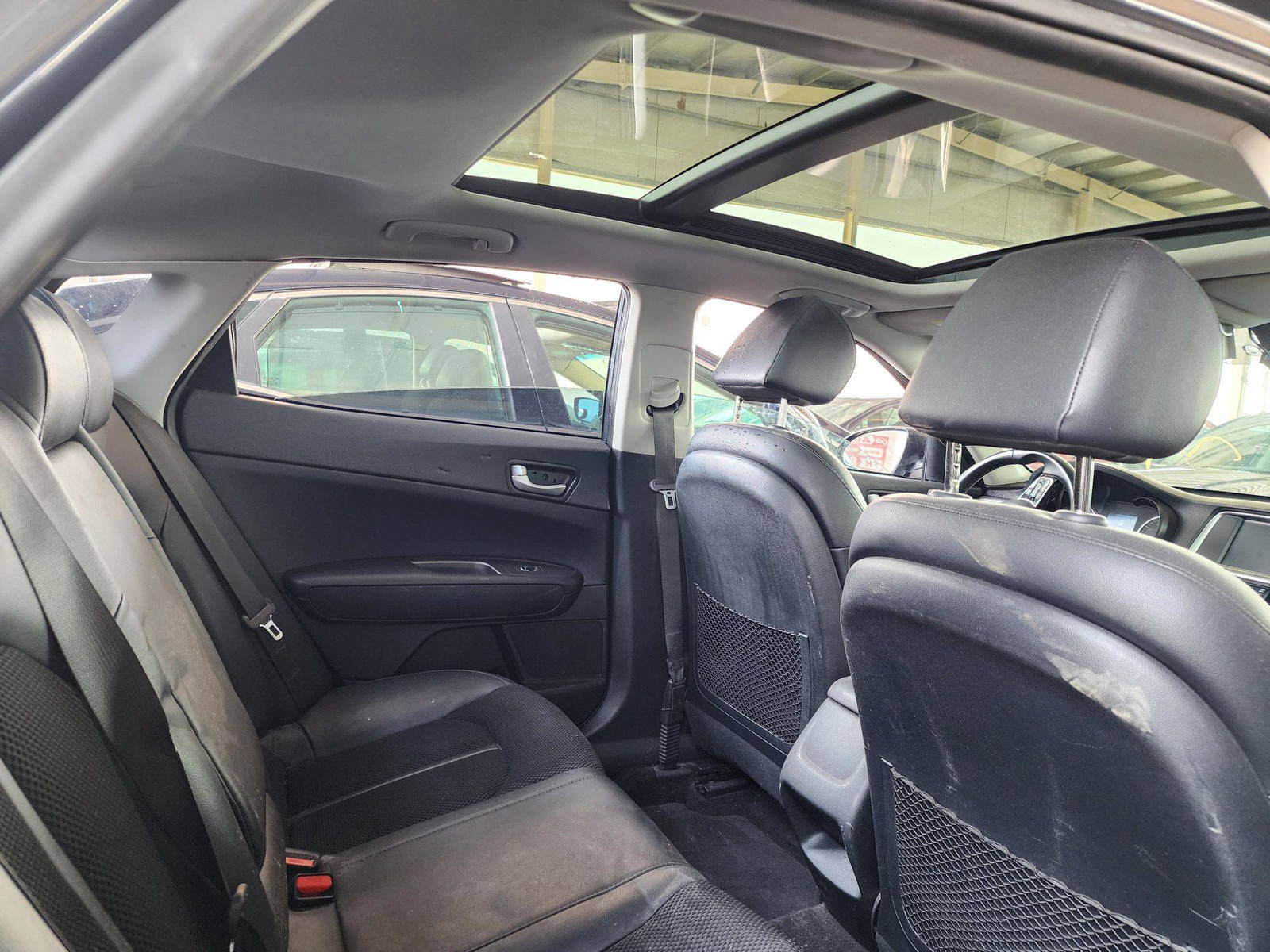 2019 KIA OPTIMA — 65912 Miles — Lot 95078 — Souq - Marhaba Auctions Used Cars - Image 5