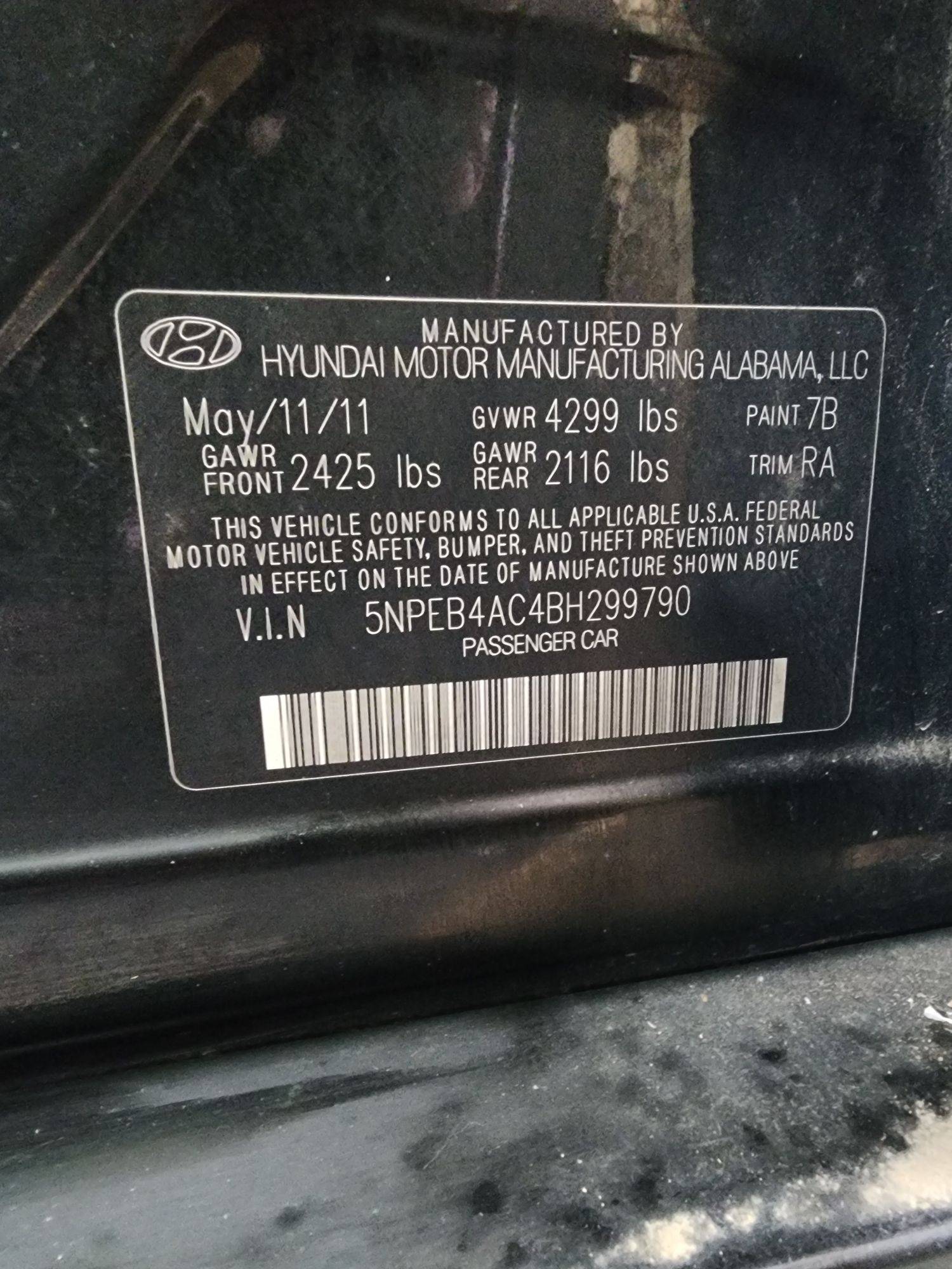 2011 HYUNDAI SONATA — 112300 Miles — Lot 99790 — Souq - Marhaba Auctions Used Cars - Image 8