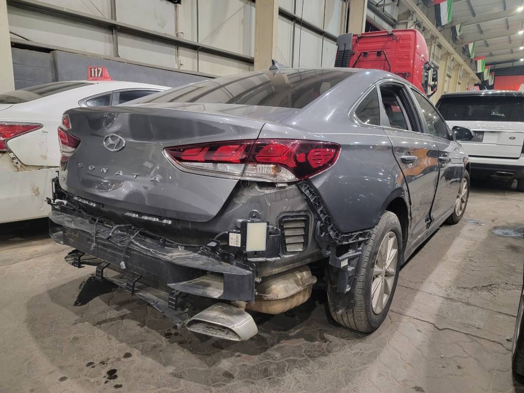2019 HYUNDAI SONATA — 35125 Miles — Lot 18649 — Main - Marhaba Auctions Used Cars - Image 4