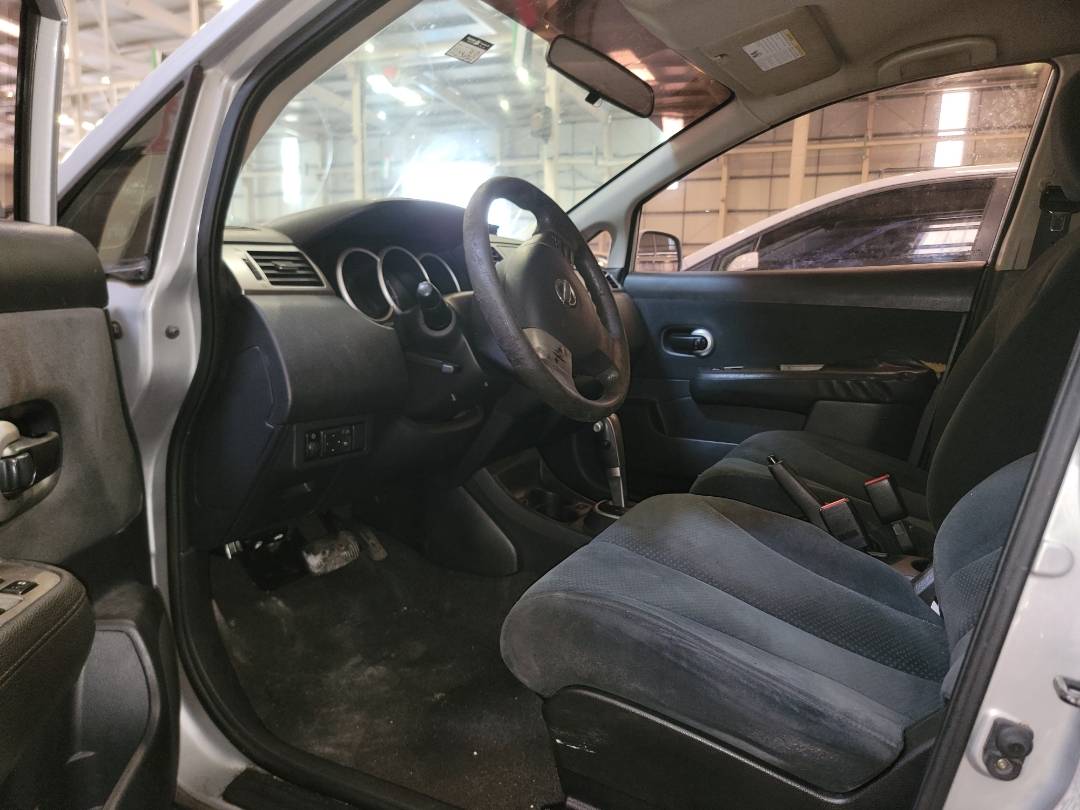 2010 NISSAN VERSA — 230306 Miles — Lot 51034394 — Souq - Marhaba Auctions Used Cars - Image 8