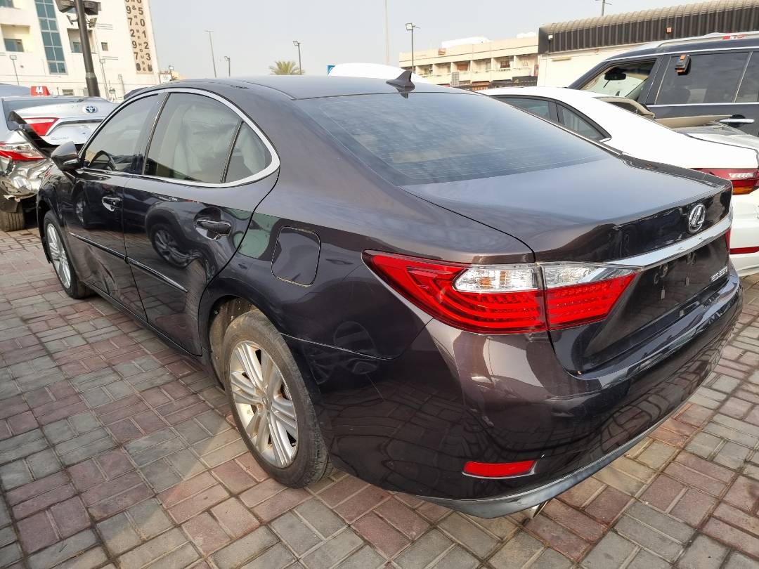 2014 LEXUS ES 350 — 121517 Miles — Lot 125454 — Main - Marhaba Auctions Used Cars - Image 5