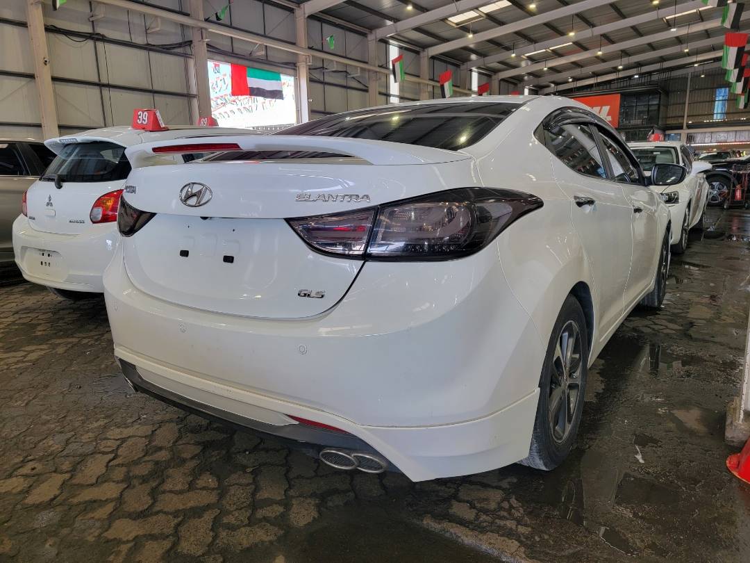 2012 HYUNDAI ELANTRA — 116638 KM — Lot S000200 — Main - Marhaba Auctions Used Cars - Image 4