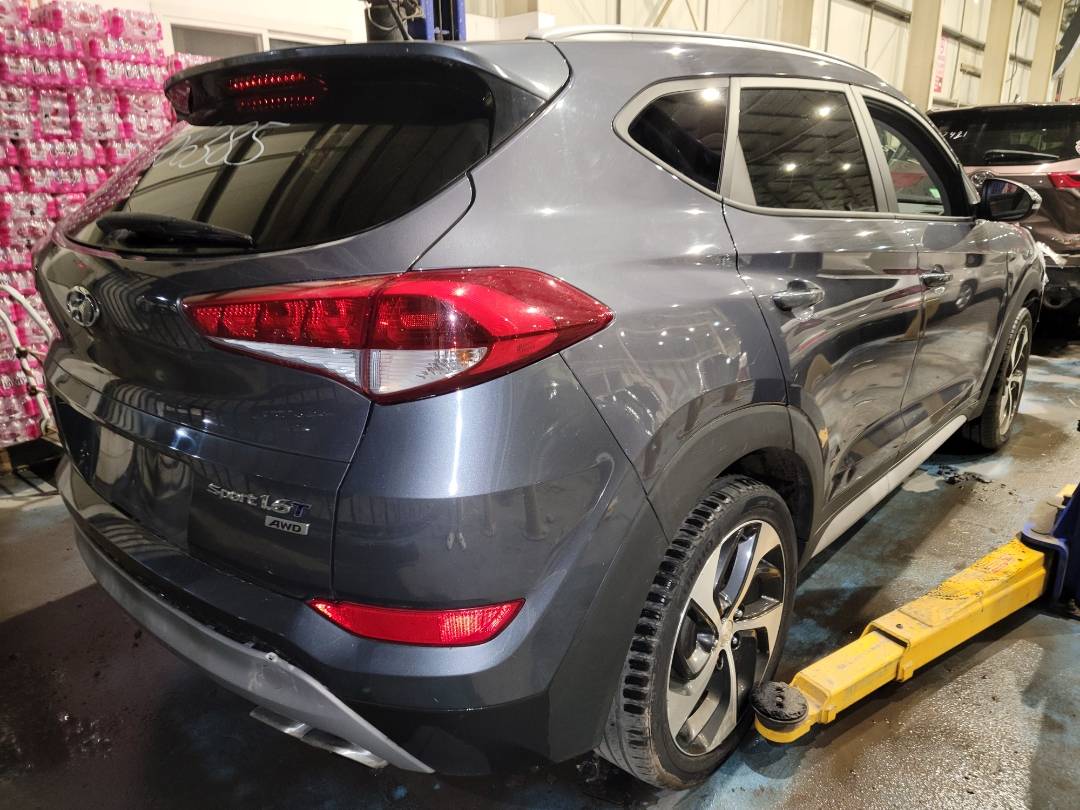 2017 HYUNDAI TUCSON — 71231 Miles — Lot 06385 - Marhaba Auctions Used Cars - Image 3