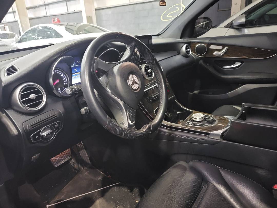 2019 MERCEDES BENZ GLC-300 — 58092 Miles — Lot 40859004 — Main - Marhaba Auctions Used Cars - Image 5
