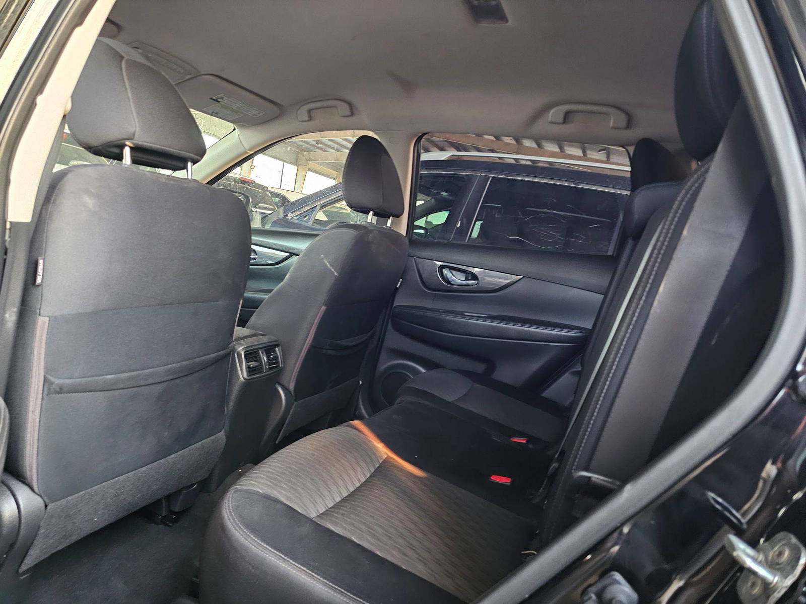 NISSAN ROGUE 2018 - Marhaba Auction Used Cars - Image 6