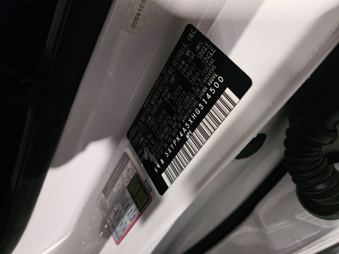 KIA SORENTO 2017 - Marhaba Auction Used Cars - Image 8