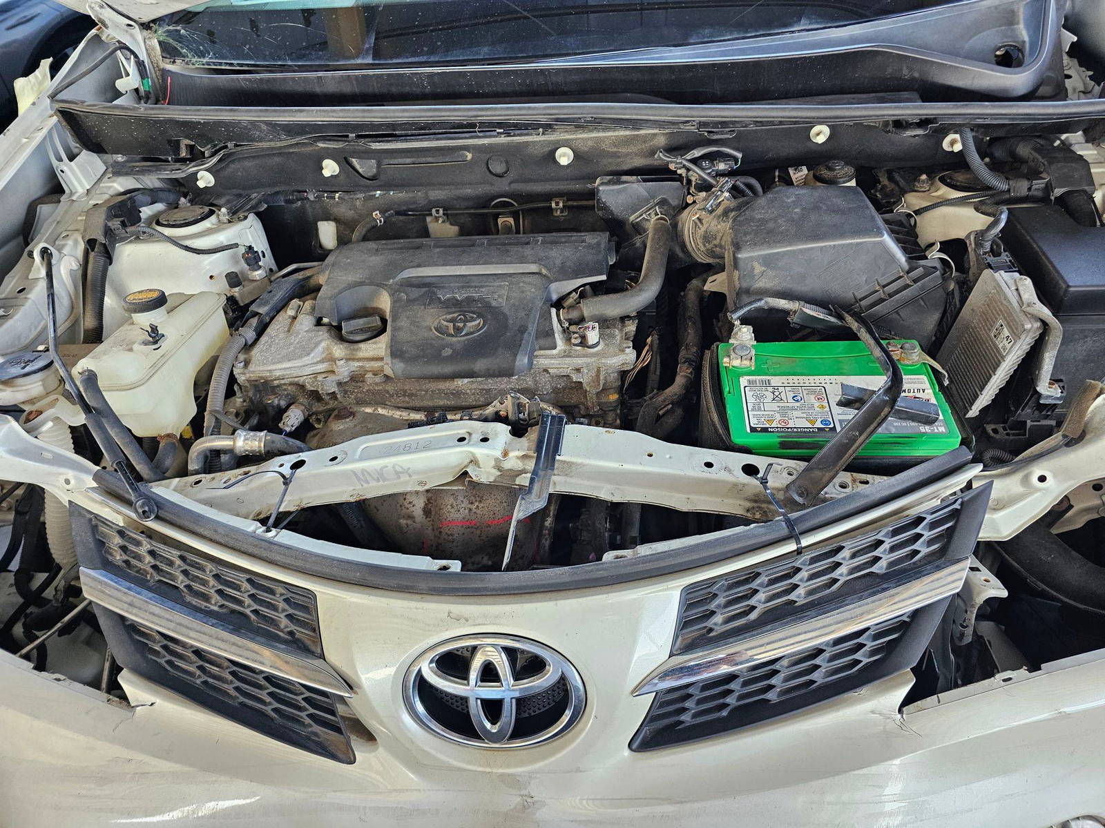 2015 TOYOTA RAV4 — 127871 Miles — Lot FW309981 — Souq - Marhaba Auctions Used Cars - Image 11