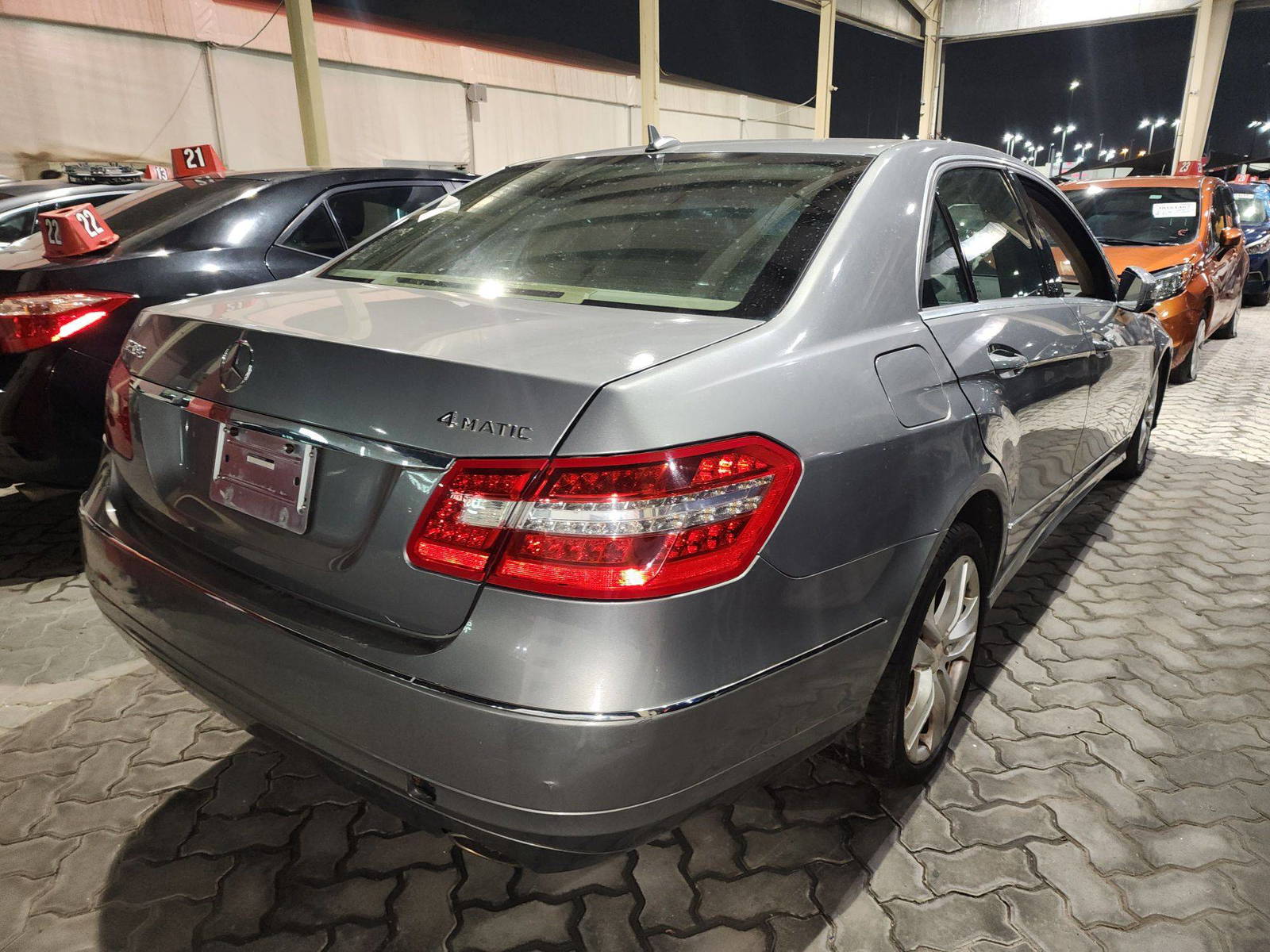 2010 MERCEDES BENZ E 350 — 210506 Miles — Lot 70682323 - Marhaba Auctions Used Cars - Image 4