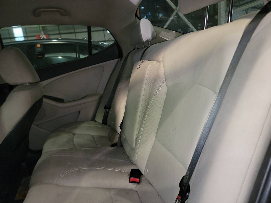 2015 KIA OPTIMA — 327287 Miles — Lot G366997 — Main - Marhaba Auctions Used Cars - Image 7