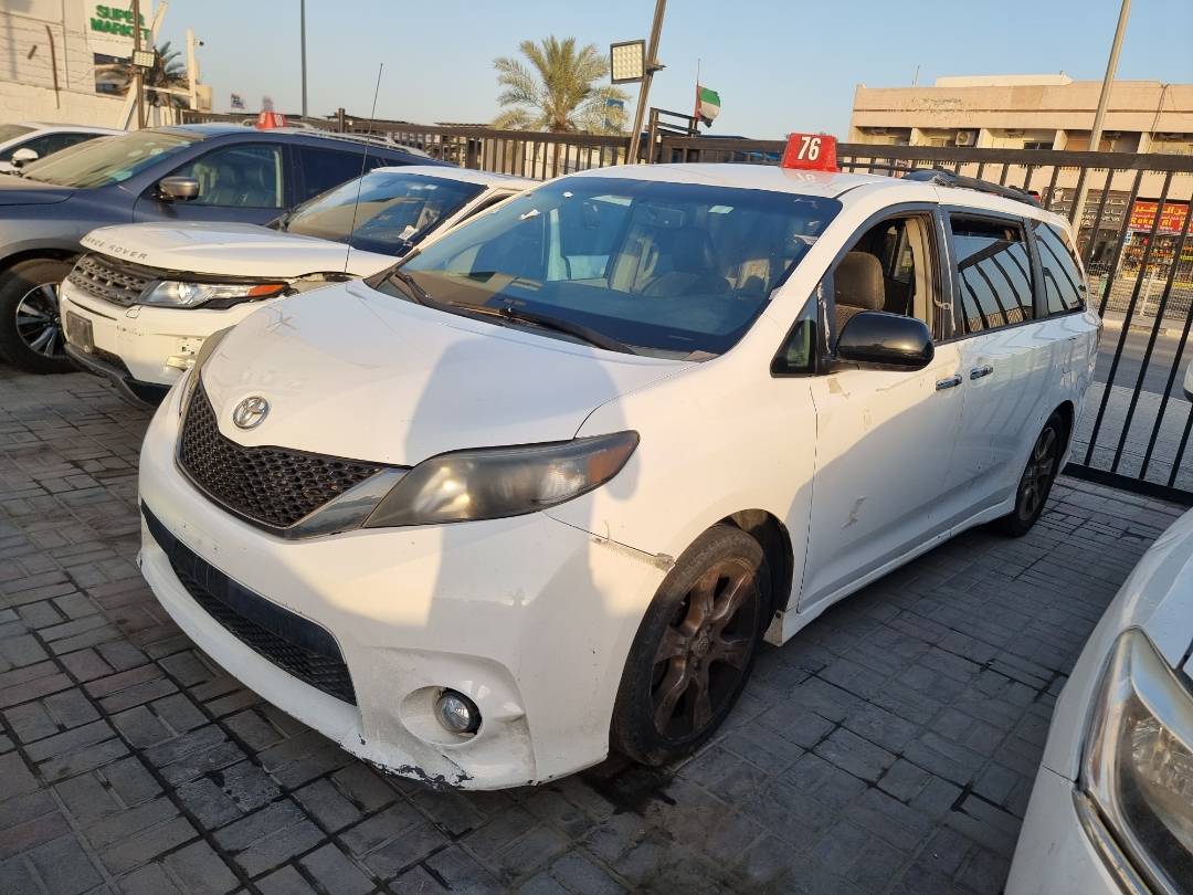 2014 TOYOTA SIENNA — 183733 Miles — Lot S441989 — Souq - Marhaba Auctions Used Cars - Image 13