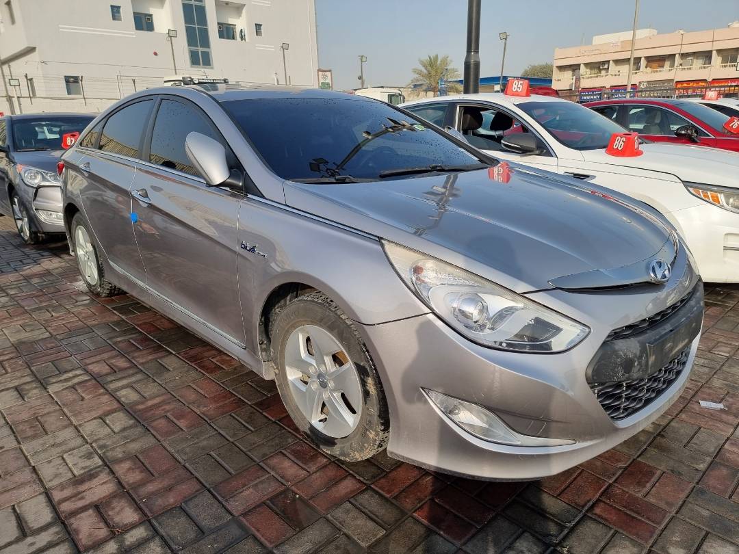 2012 HYUNDAI SONATA — 215094 KM — Lot 214587 — Main - Marhaba Auctions Used Cars - Image 3