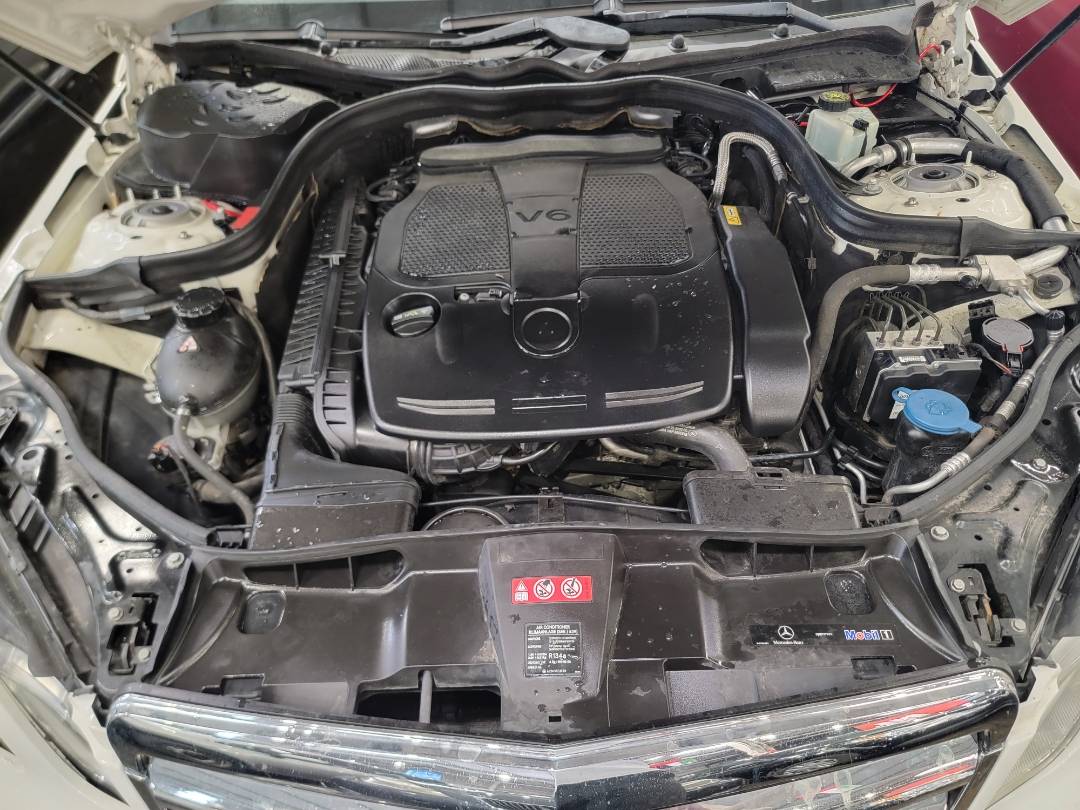 2012 MERCEDES BENZ E 350 — 118801 Miles — Lot 39201714 — Main - Marhaba Auctions Used Cars - Image 13