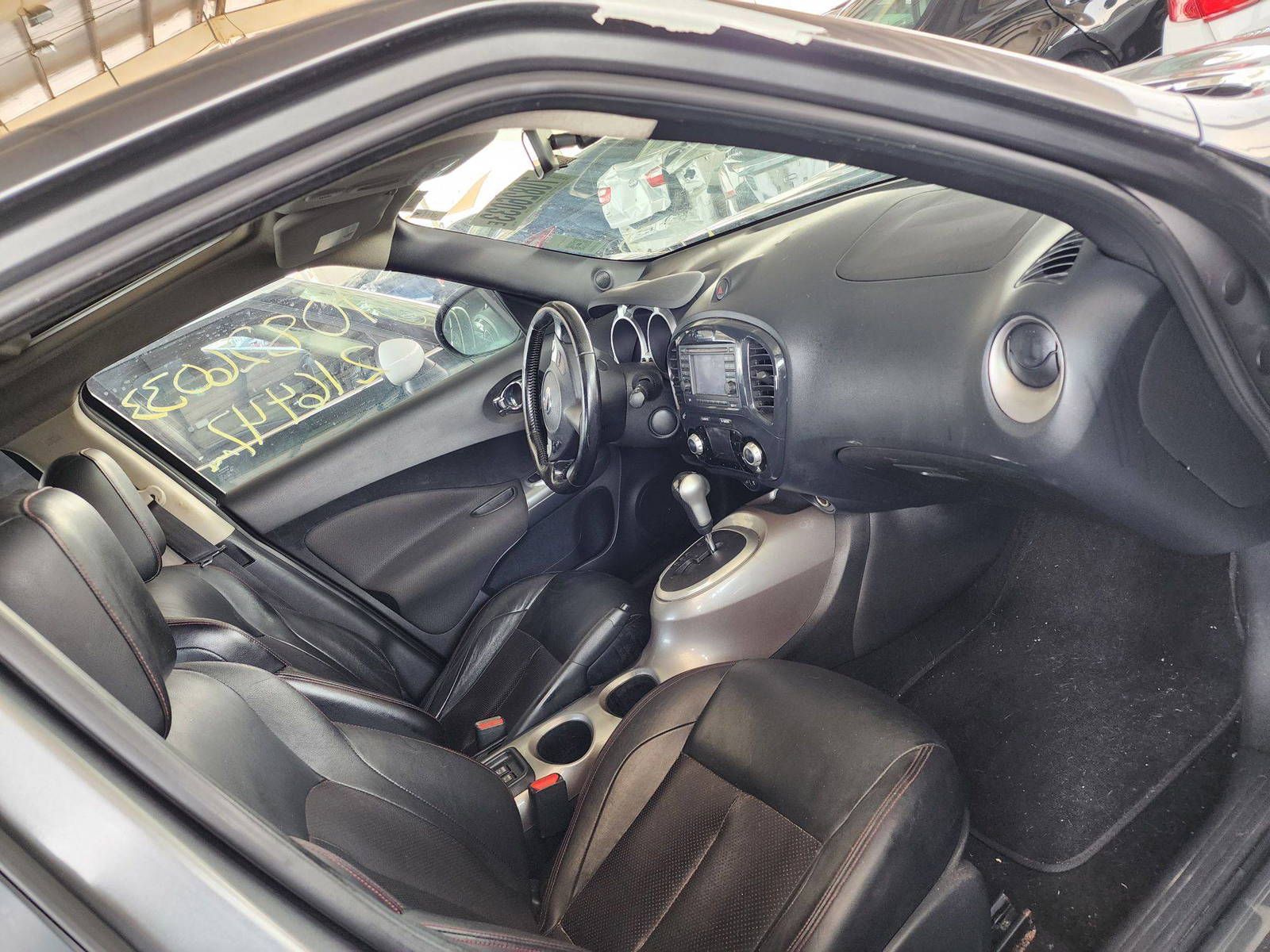 2011 NISSAN JUKE — 216447 Miles — Lot 70826033 — Main - Marhaba Auctions Used Cars - Image 6