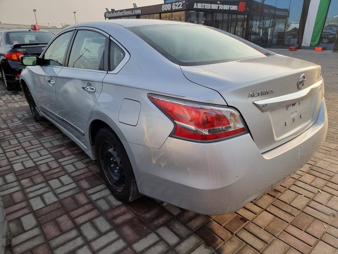 2015 NISSAN ALTIMA — 154508 Miles — Lot 215487 — Main - Marhaba Auctions Used Cars - Image 3