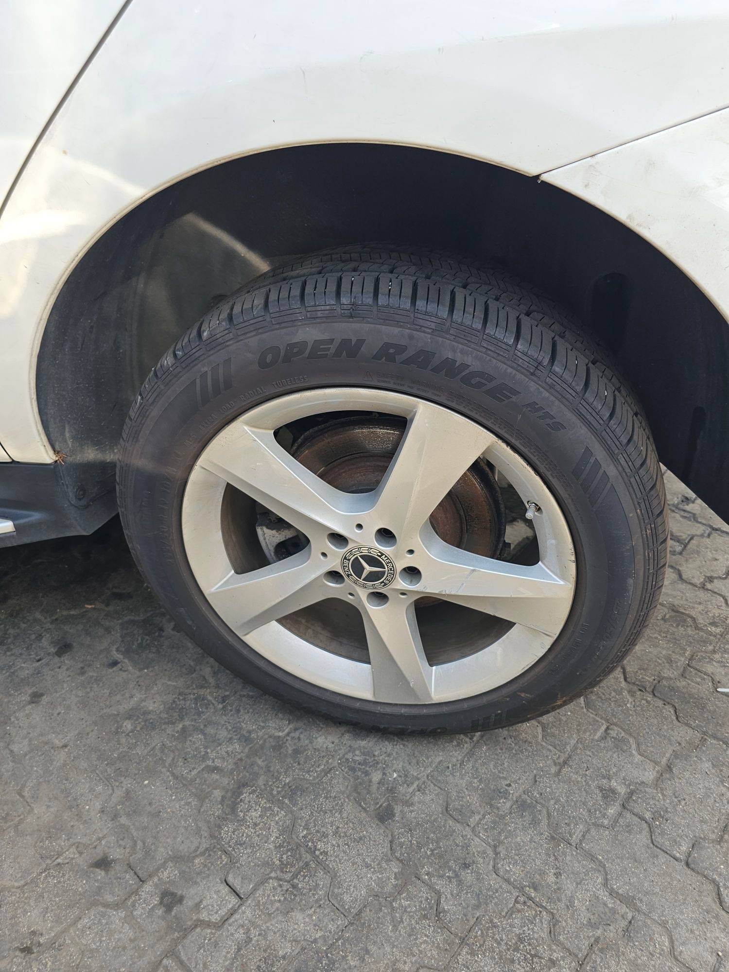 MERCEDES BENZ GLE 350 2018 - Marhaba Auction Used Cars - Image 7