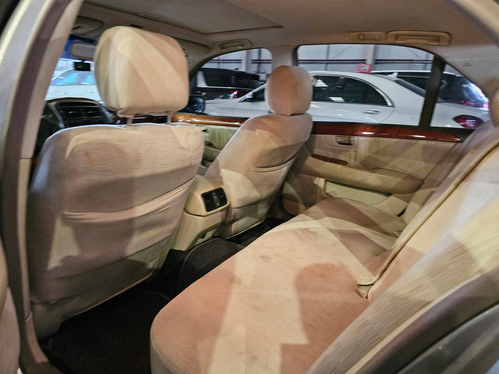 2003 LEXUS LS 430 — 371852 Miles — Lot 30094777 — Main - Marhaba Auctions Used Cars - Image 7