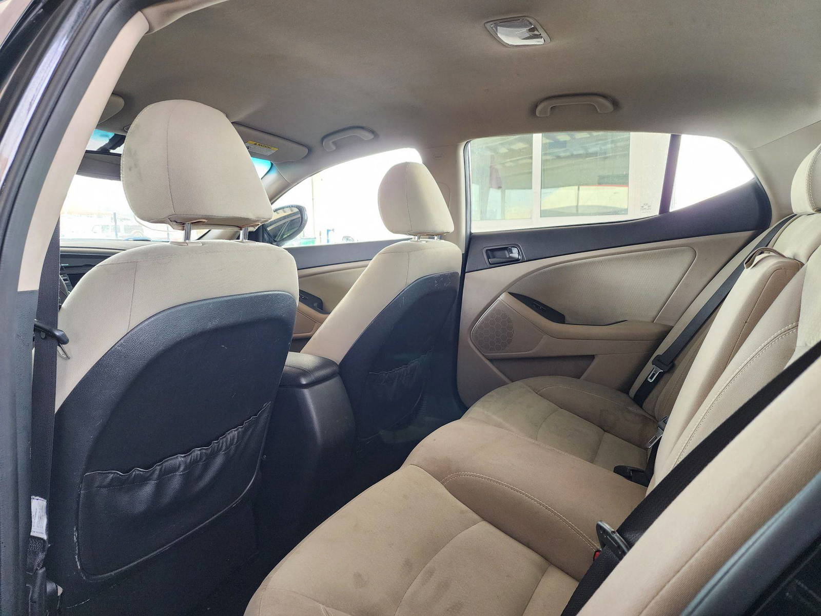 2013 KIA OPTIMA — 205117 Miles — Lot 60293054 — Souq - Marhaba Auctions Used Cars - Image 6