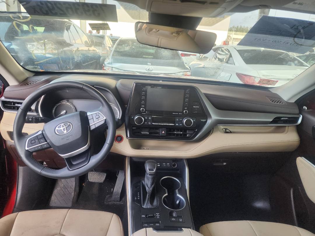 2022 TOYOTA HIGHLANDER — 15800 Miles — Lot 73936293 — Main - Marhaba Auctions Used Cars - Image 7
