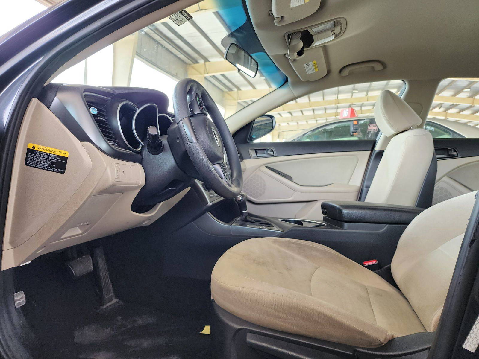 2015 KIA OPTIMA — 118614 Miles — Lot F5644838 — Souq - Marhaba Auctions Used Cars - Image 8