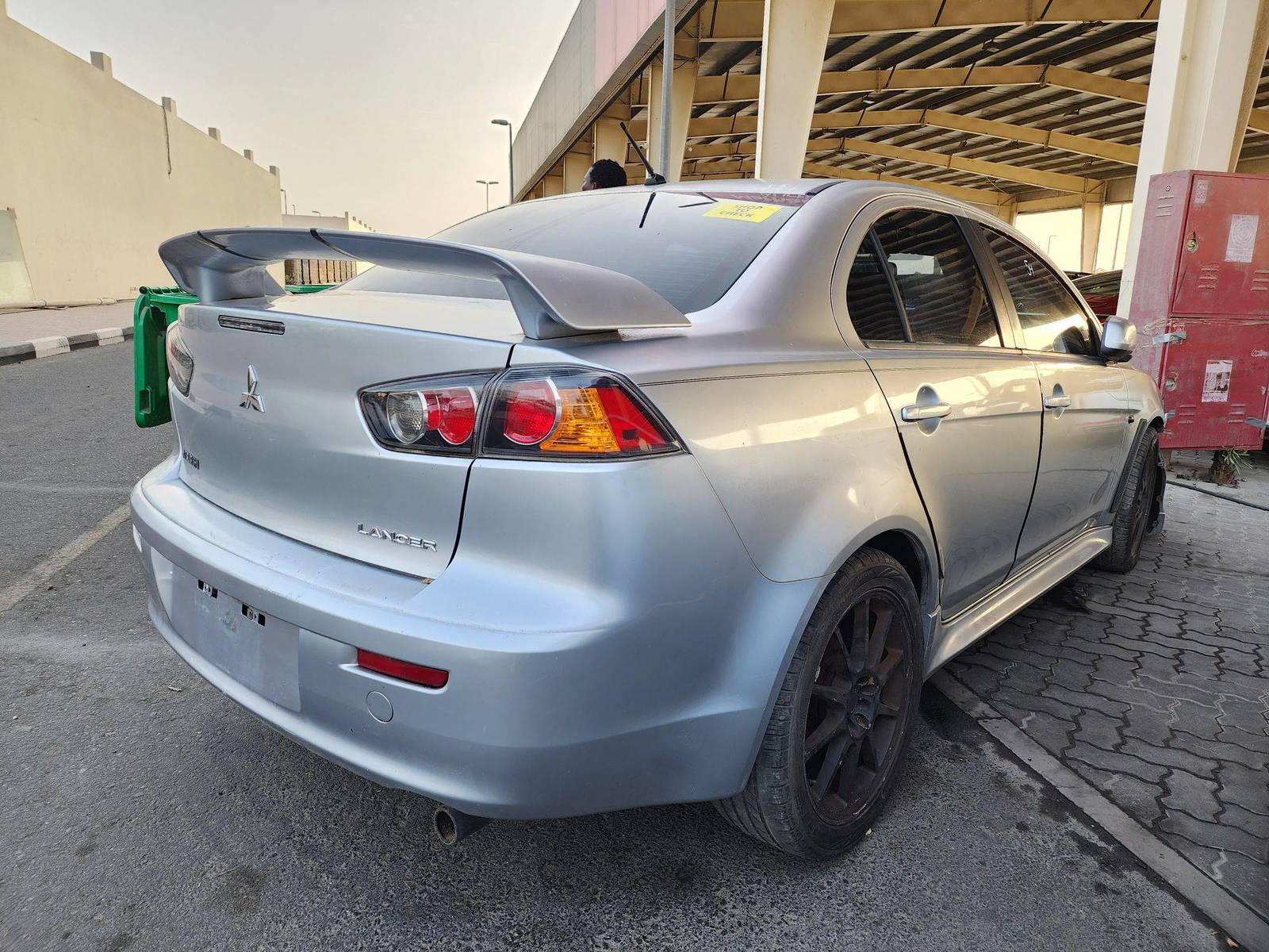 2011 MITSUBISHI LANCER — 156309 Miles — Lot 329131 — Souq - Marhaba Auctions Used Cars - Image 3