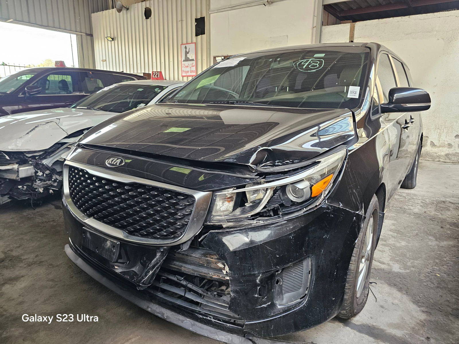 2015 KIA SEDONA — 136147 Miles — Lot 43295012 — Main - Marhaba Auctions Used Cars - Image 4