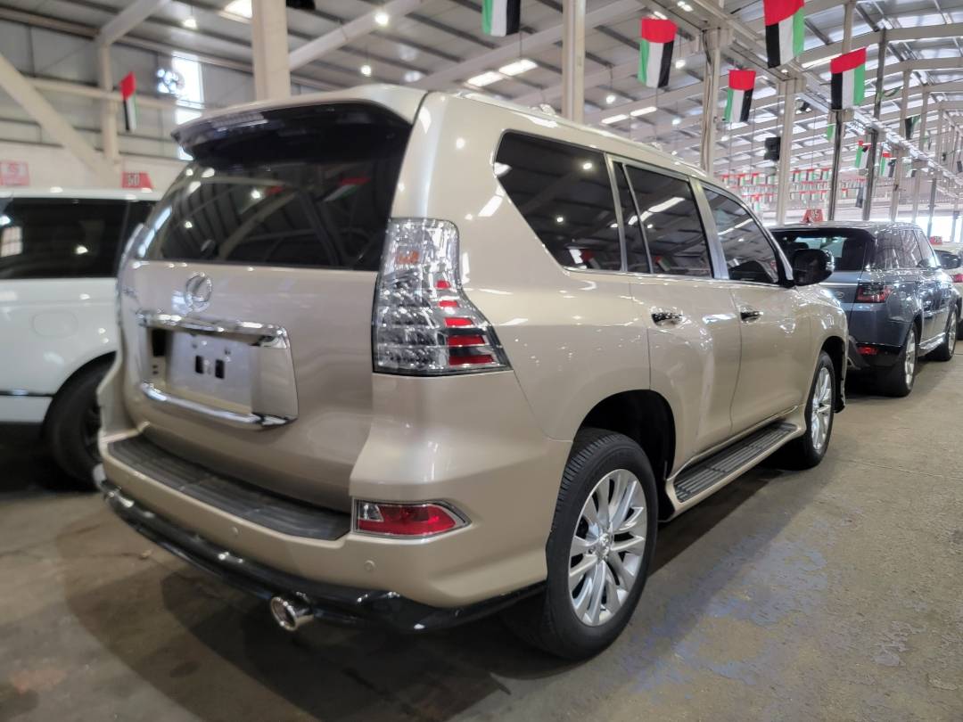 2010 LEXUS GX 460 — 208699 Miles — Lot 5008375 — Main - Marhaba Auctions Used Cars - Image 4