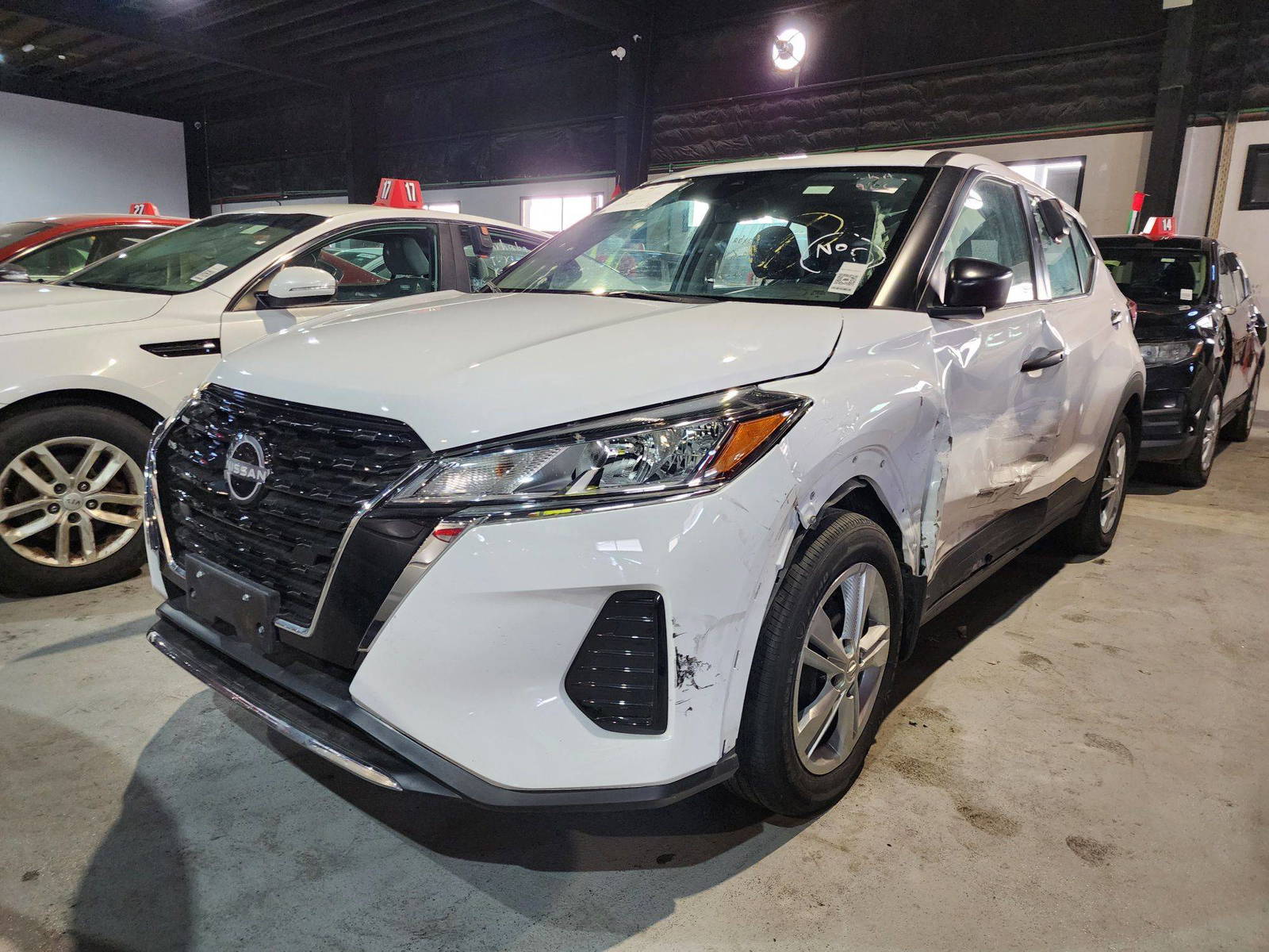 2022 NISSAN KICKS — 26270 Miles — Lot 66864204 — Al Quoz - Marhaba Auctions Used Cars - Image 5