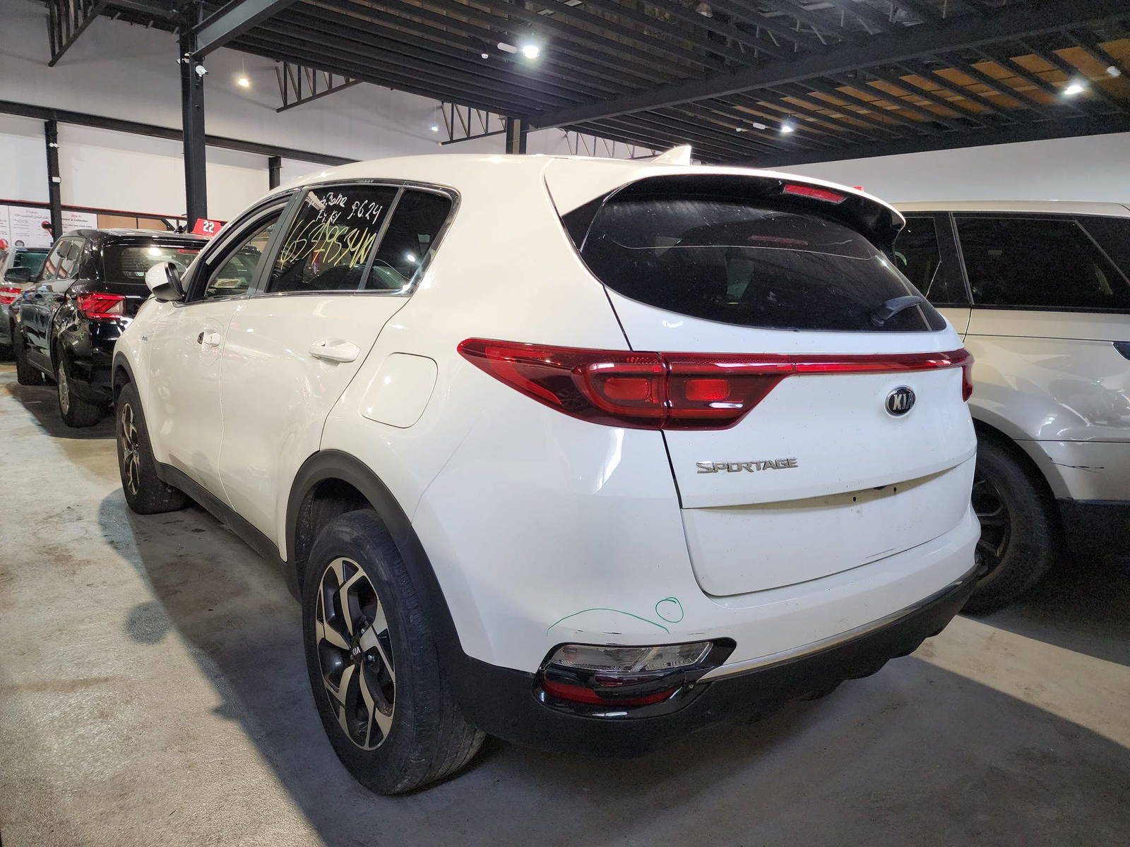 2020 KIA SPORTAGE — 30603 Miles — Lot 65379534 — Al Quoz - Marhaba Auctions Used Cars - Image 5