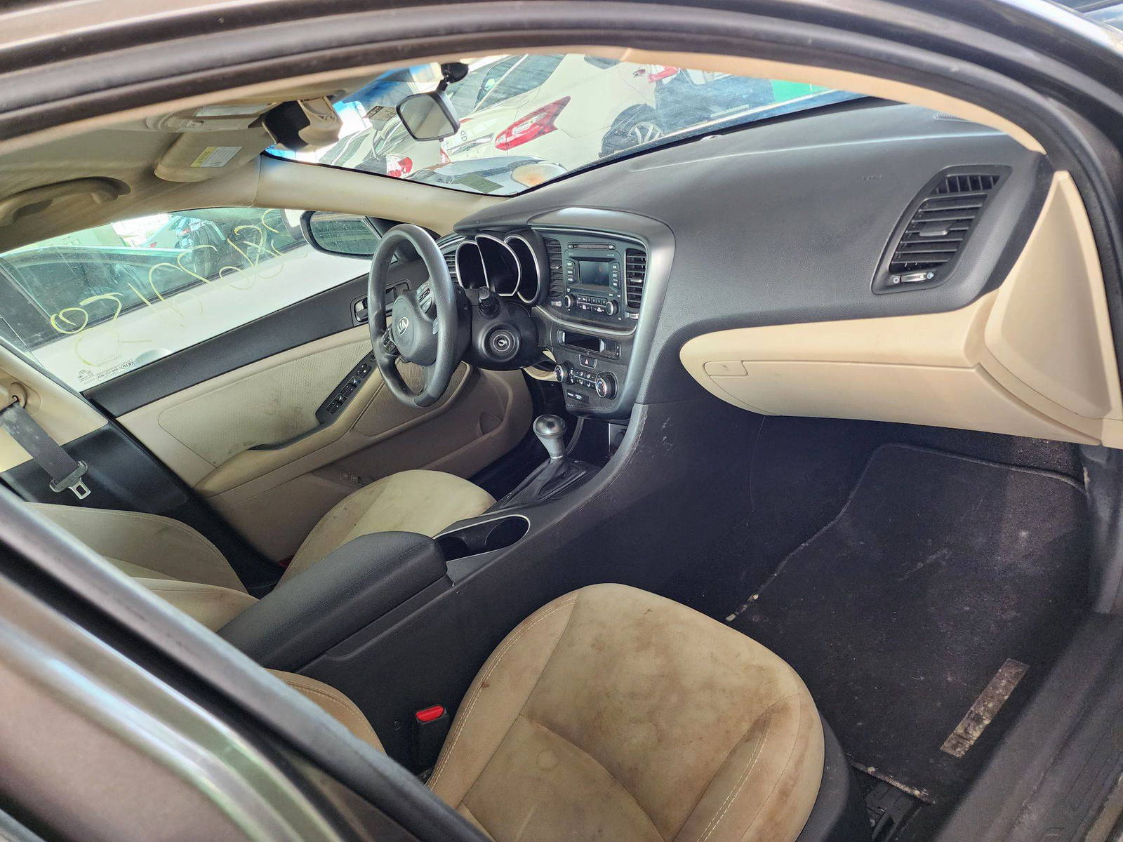 2015 KIA OPTIMA — 161287 Miles — Lot 38672158 — Souq - Marhaba Auctions Used Cars - Image 5