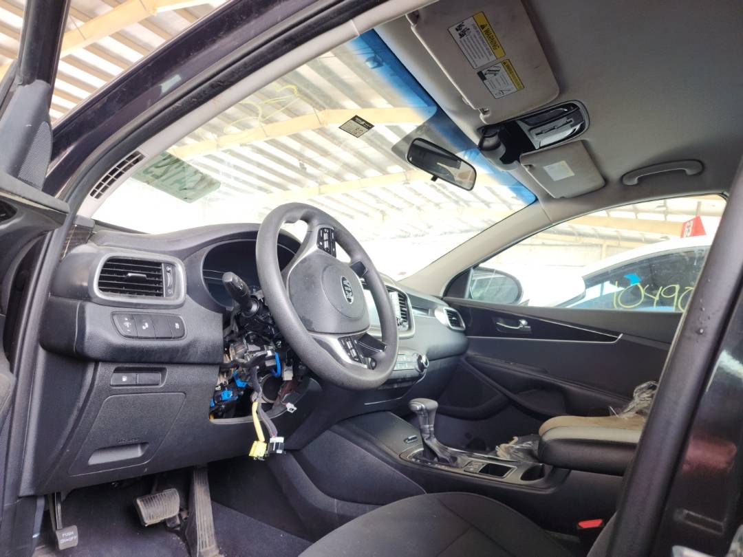 2019 KIA SORENTO — 114119 Miles — Lot 45412974 — Souq - Marhaba Auctions Used Cars - Image 7