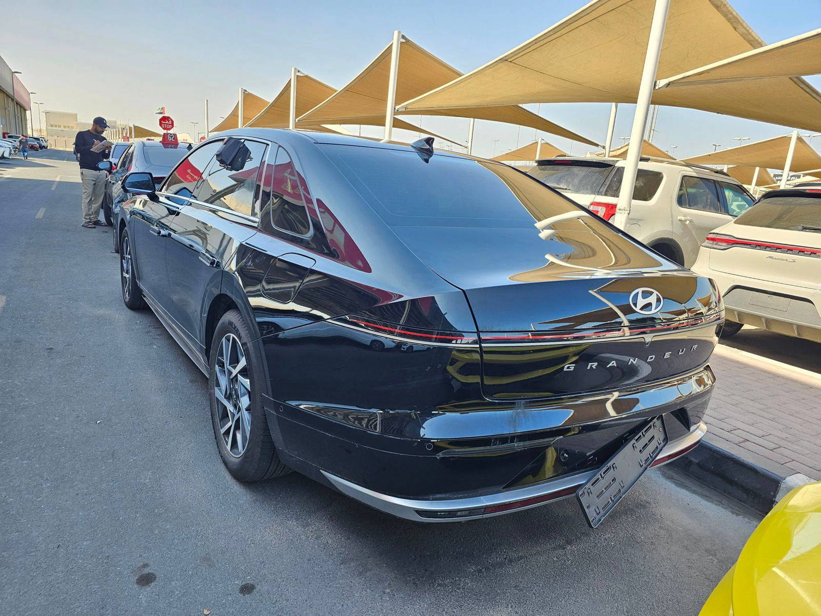 HYUNDAI GRANDEUR 2023 - Marhaba Auction Used Cars - Image 5