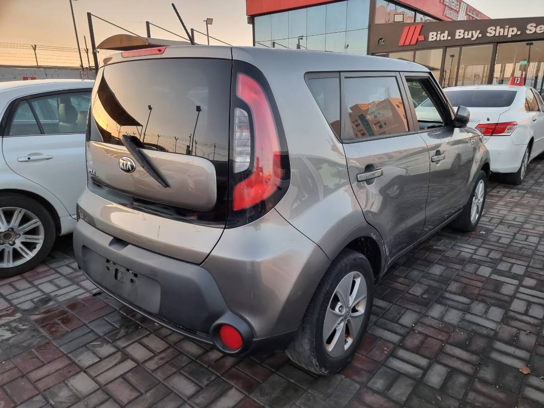 2015 KIA SOUL — 73375 Miles — Lot 214587 — Ind. 12 - Marhaba Auctions Used Cars - Image 4