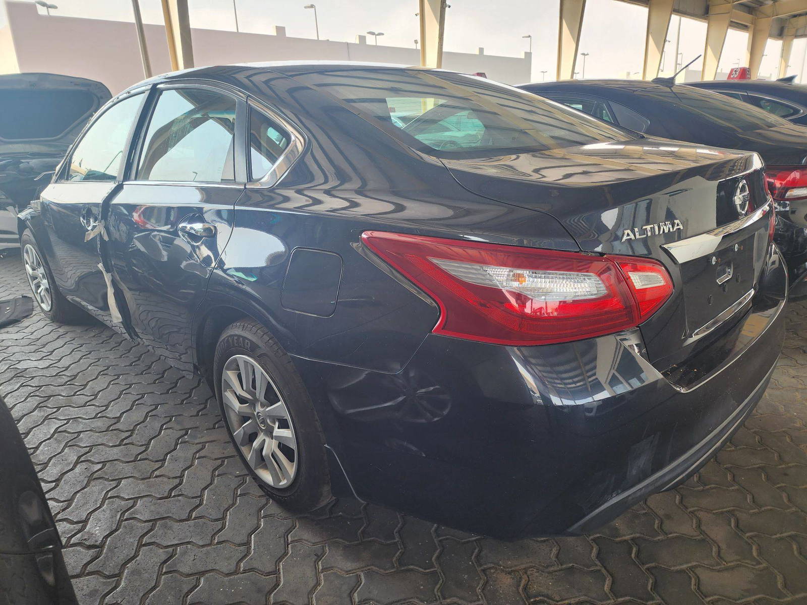 2017 NISSAN ALTIMA — 97258 Miles — Lot 82825763 — Main - Marhaba Auctions Used Cars - Image 3