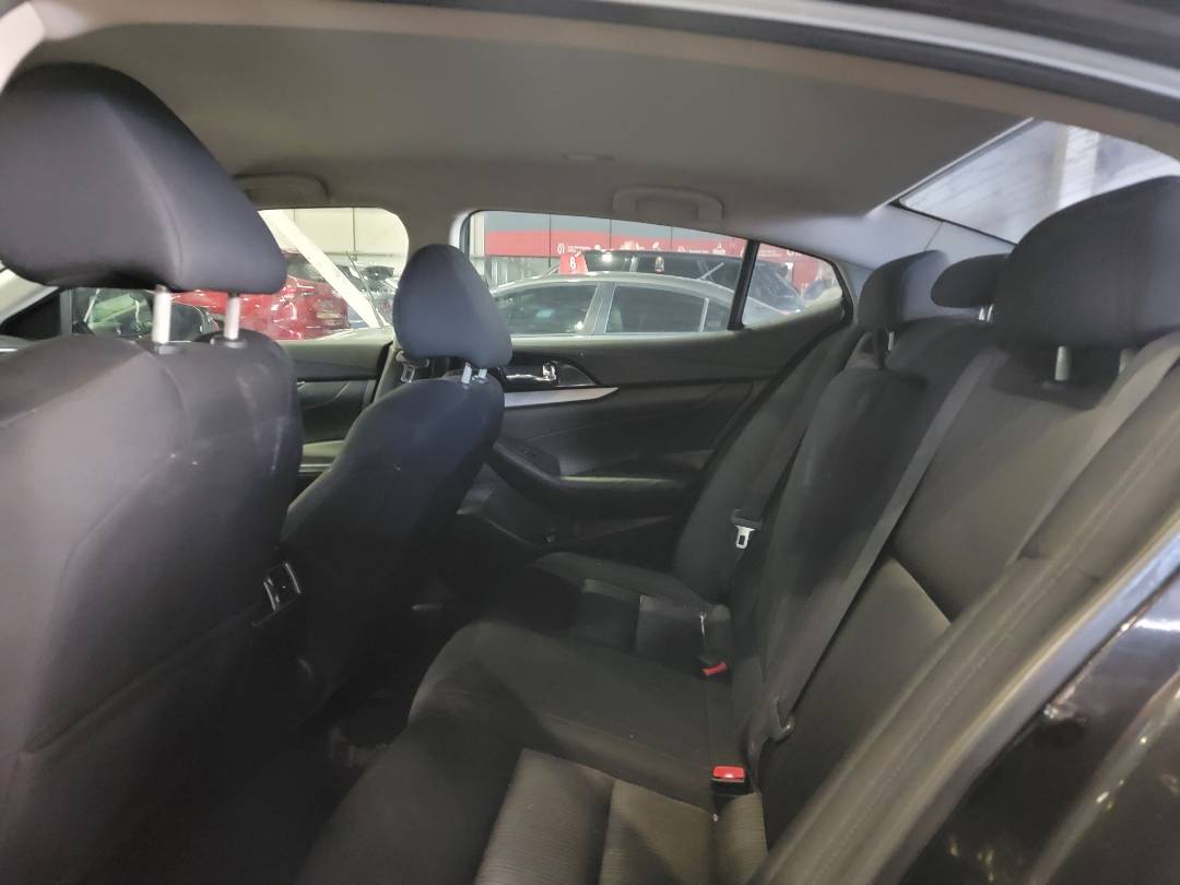 2016 NISSAN MAXIMA — 170958 Miles — Lot C385107 — Main - Marhaba Auctions Used Cars - Image 7