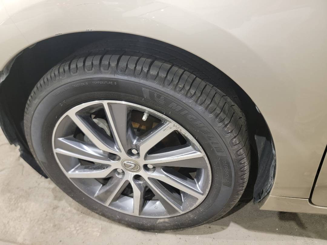 2017 LEXUS ES 300H — 73237 Miles — Lot 56873844 — Main - Marhaba Auctions Used Cars - Image 11