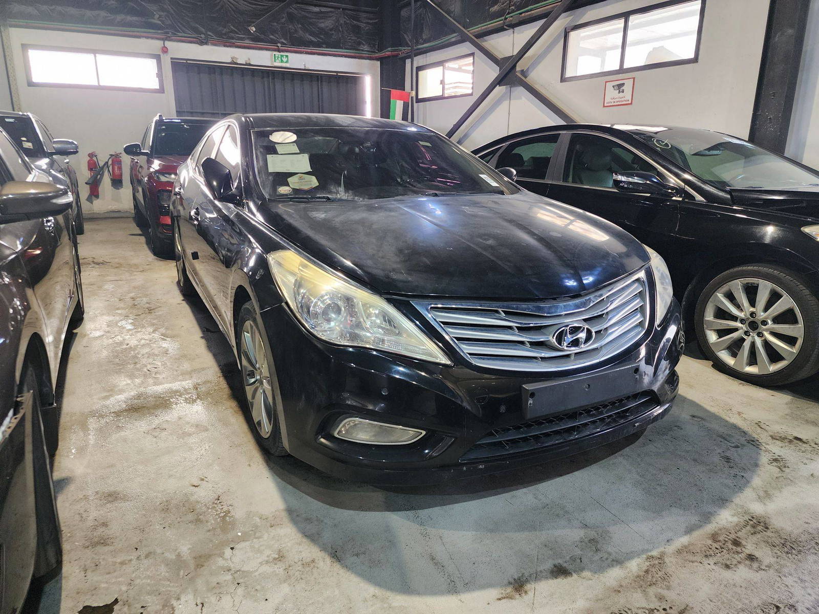 2012 HYUNDAI GRANDEUR — 193188 KM — Lot 94062 — Main - Marhaba Auctions Used Cars - Image 3