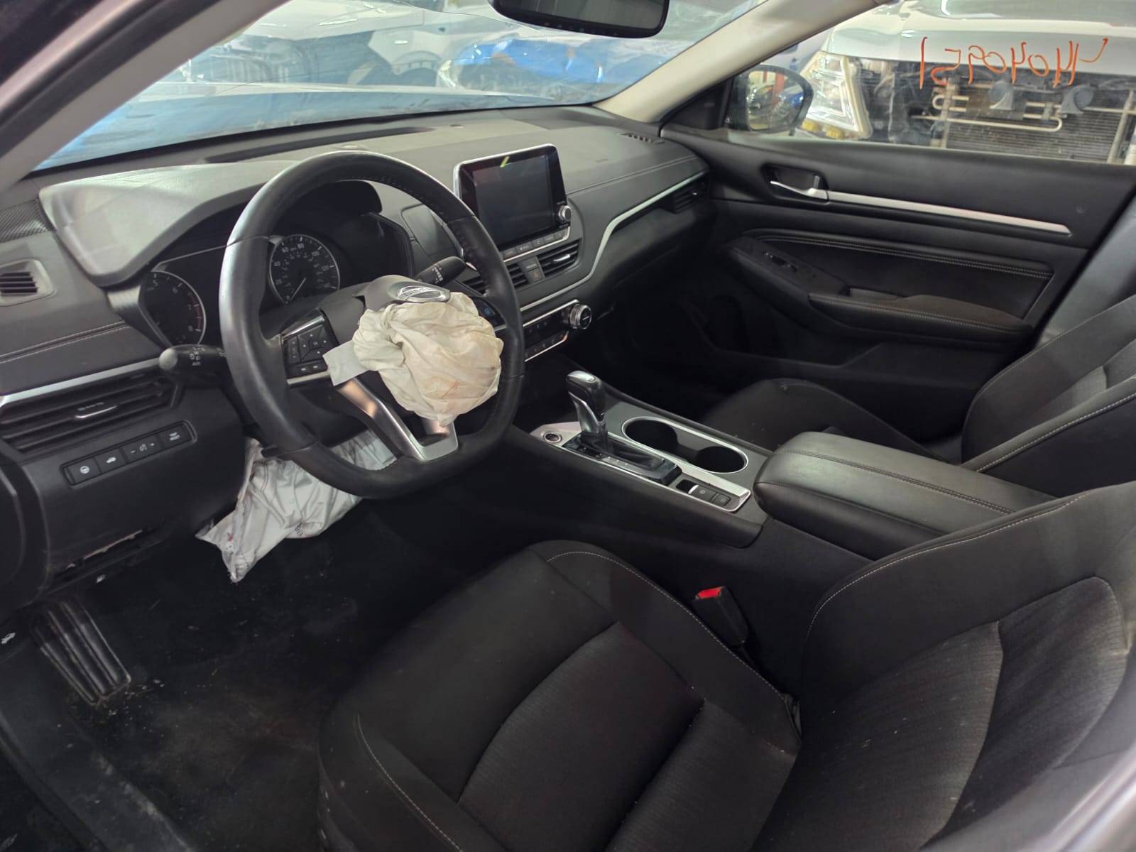 2019 NISSAN ALTIMA — 102495 Miles — Lot DW6KC147775 - Marhaba Auctions Used Cars - Image 9
