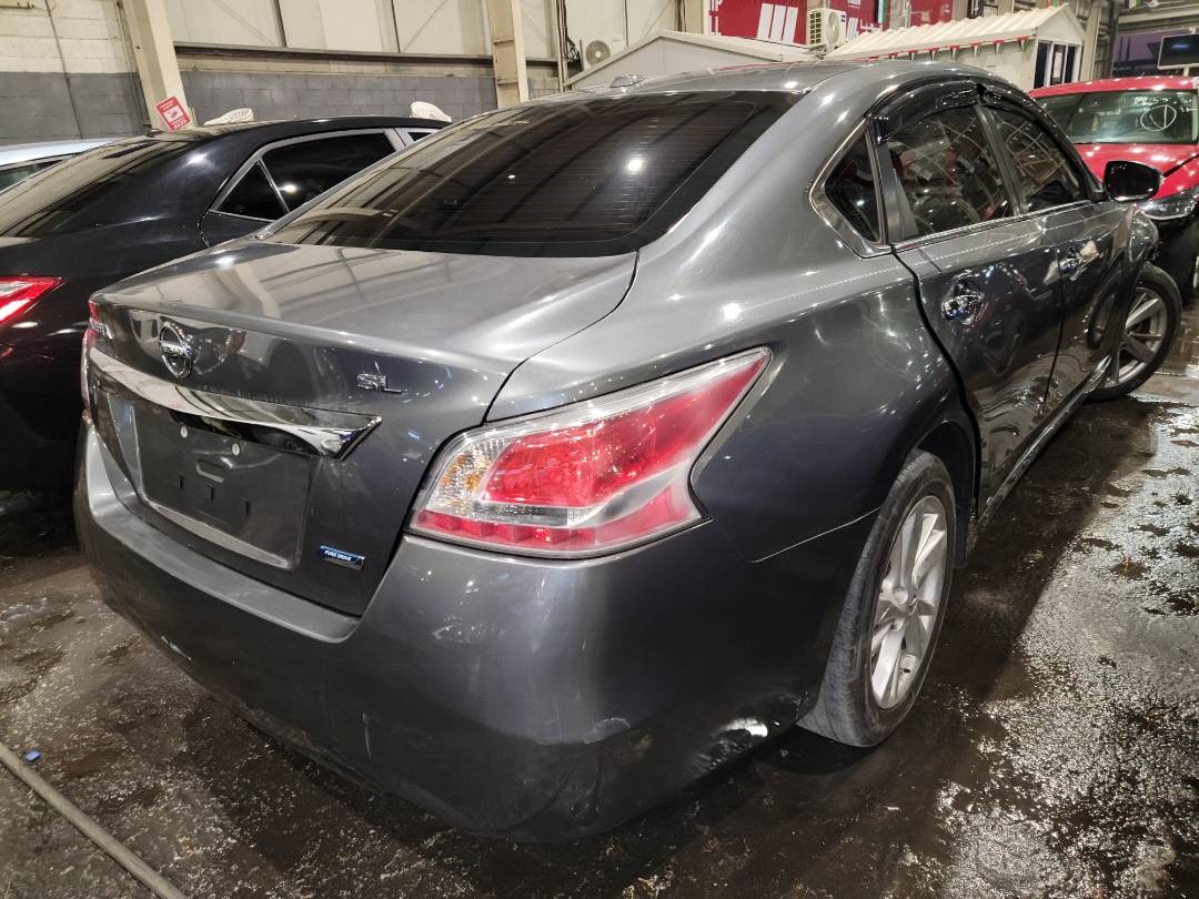 2014 NISSAN ALTIMA — 215612 Miles — Lot 37566209 - Marhaba Auctions Used Cars - Image 4