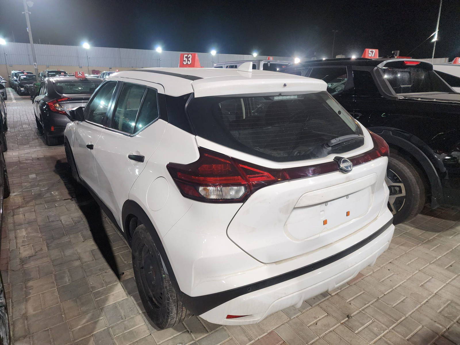 NISSAN KICKS 2023 - Marhaba Auction Used Cars - Image 6