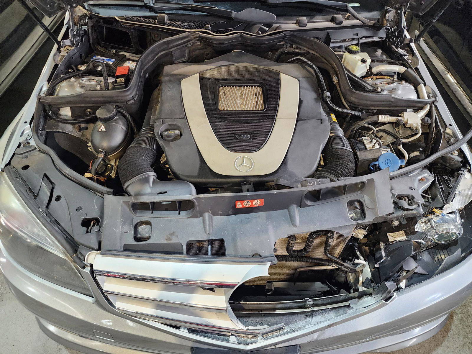 MERCEDES BENZ C300 2011 - Marhaba Auction Used Cars - Image 13