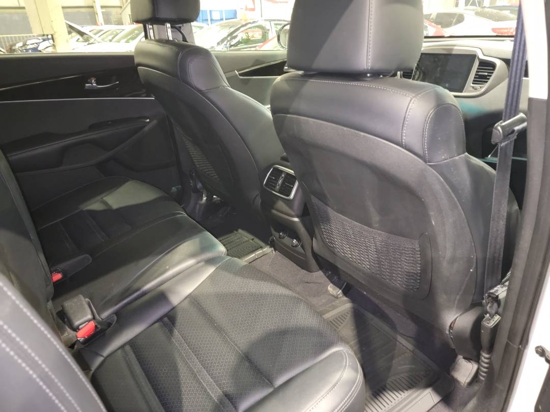 2019 KIA SORENTO — 191263 Miles — Lot KG451100 - Marhaba Auctions Used Cars - Image 5