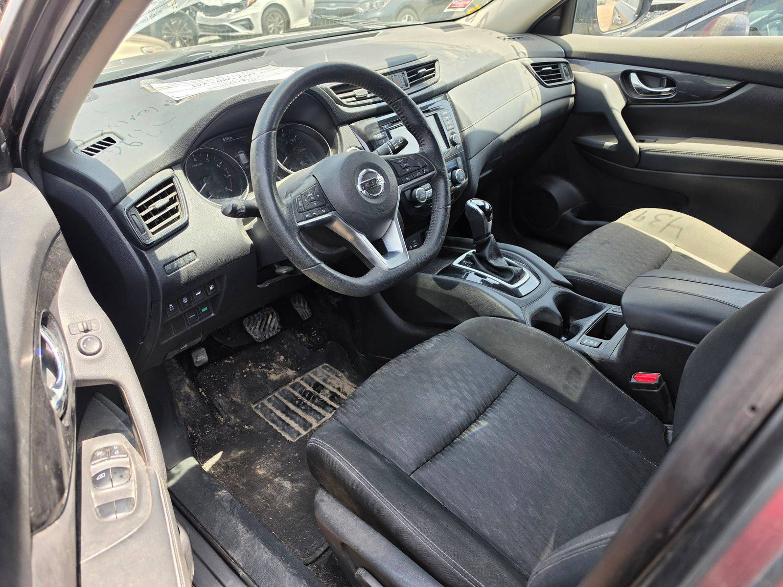 NISSAN ROGUE 2019 - Marhaba Auction Used Cars - Image 8