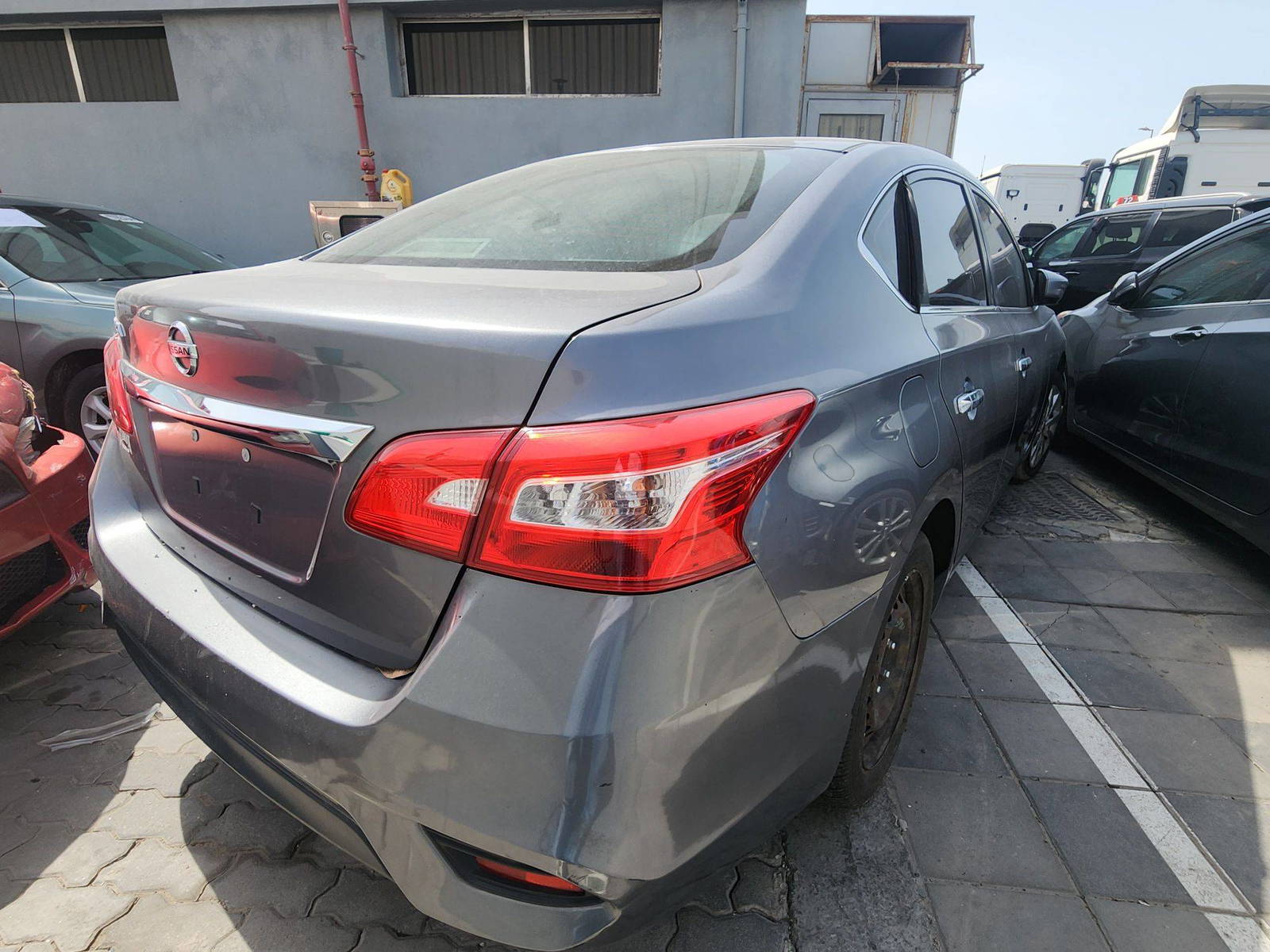 2017 NISSAN SENTRA — 162754 Miles — Lot 336881 — Al Quoz - Marhaba Auctions Used Cars - Image 5