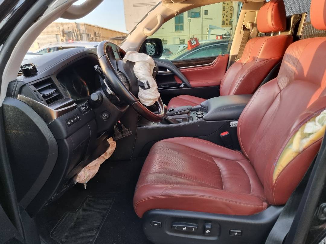 2018 LEXUS LX 570 — 89283 Miles — Lot 125487 — Ind. 12 - Marhaba Auctions Used Cars - Image 4