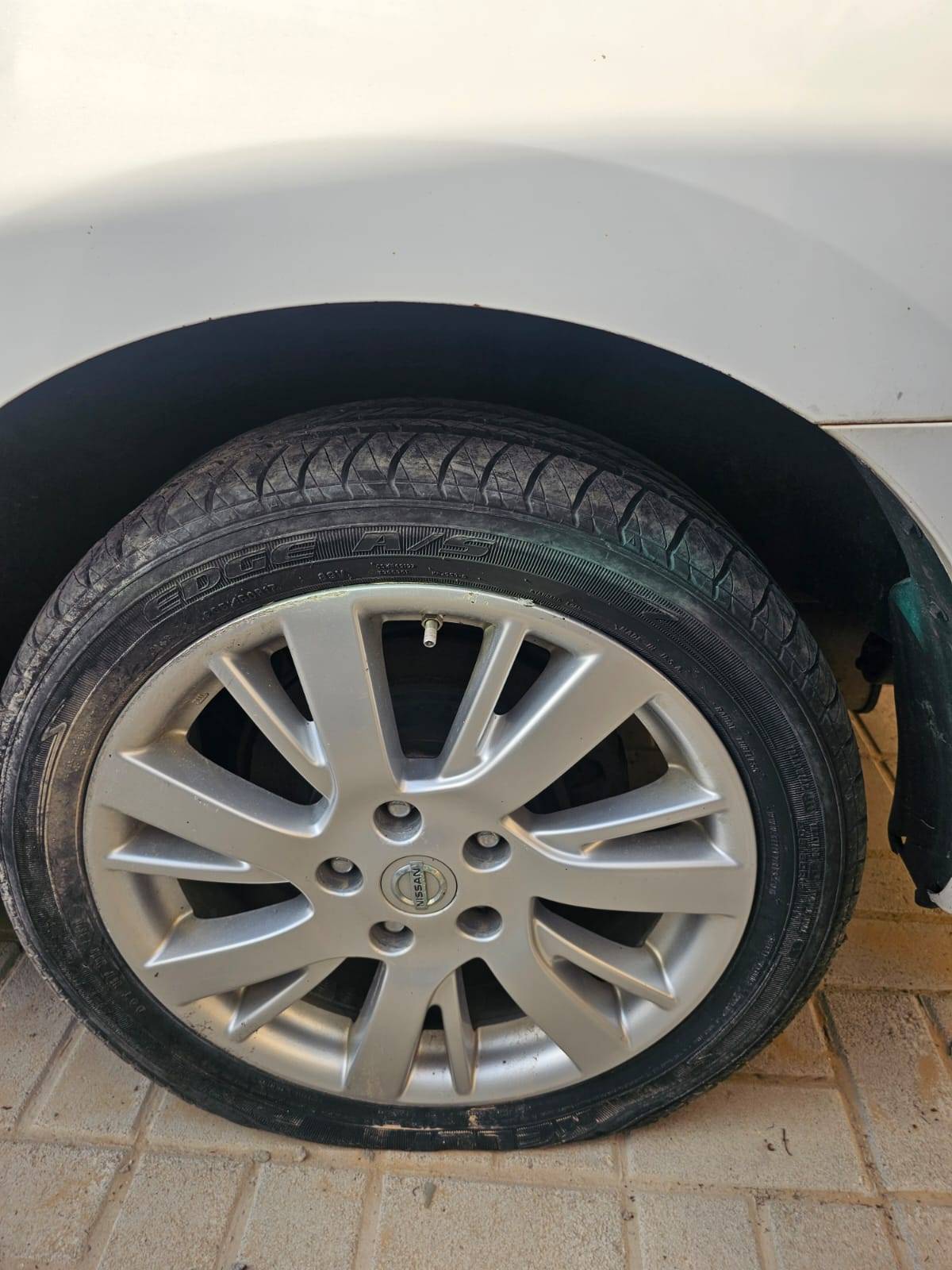 2014 NISSAN SENTRA — 159426 Miles — Lot Y336963 — Main - Marhaba Auctions Used Cars - Image 3