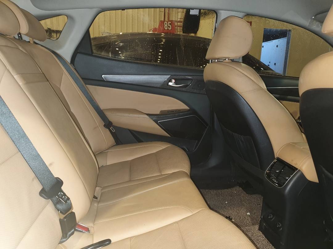2019 KIA K7 — 51055 KM — Lot 202413 - Marhaba Auctions Used Cars - Image 6