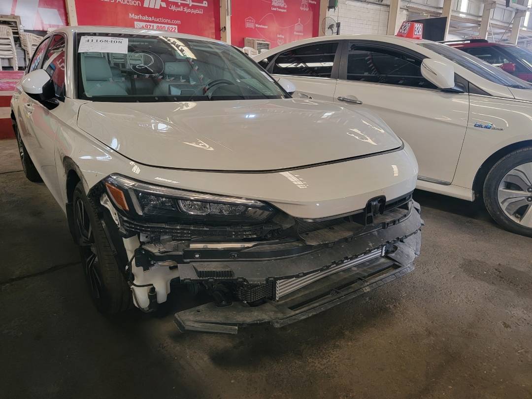 2024 HONDA CIVIC — 3958 Miles — Lot H320376 — Main - Marhaba Auctions Used Cars - Image 4