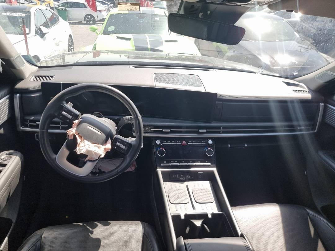 HYUNDAI SANTA FE LIMITED 2024 - Marhaba Auction Used Cars - Image 5